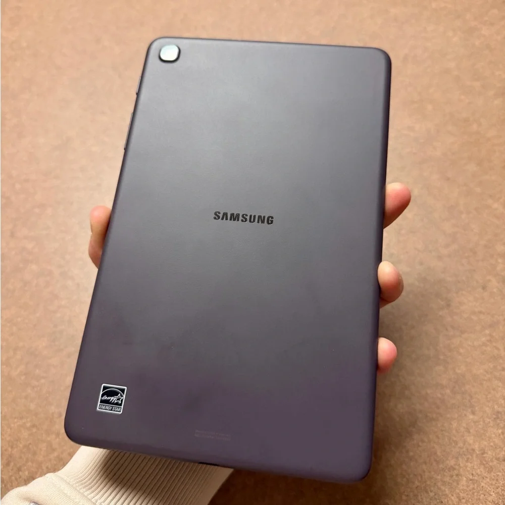 Samsung Galaxy Tab A 8.4 32GB LTE T-Mobile Tablet